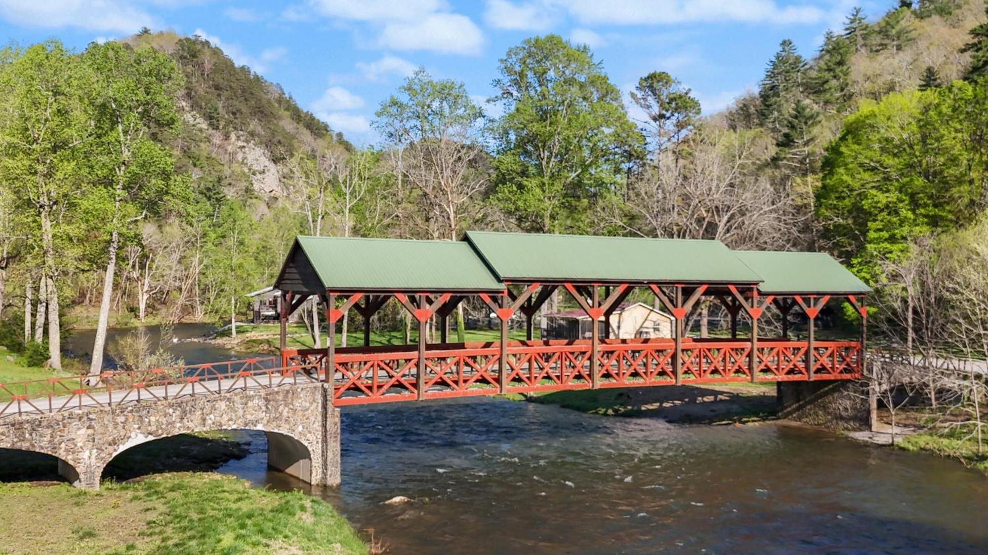 The Tellico Plains Inn And Event Venue Exterior foto