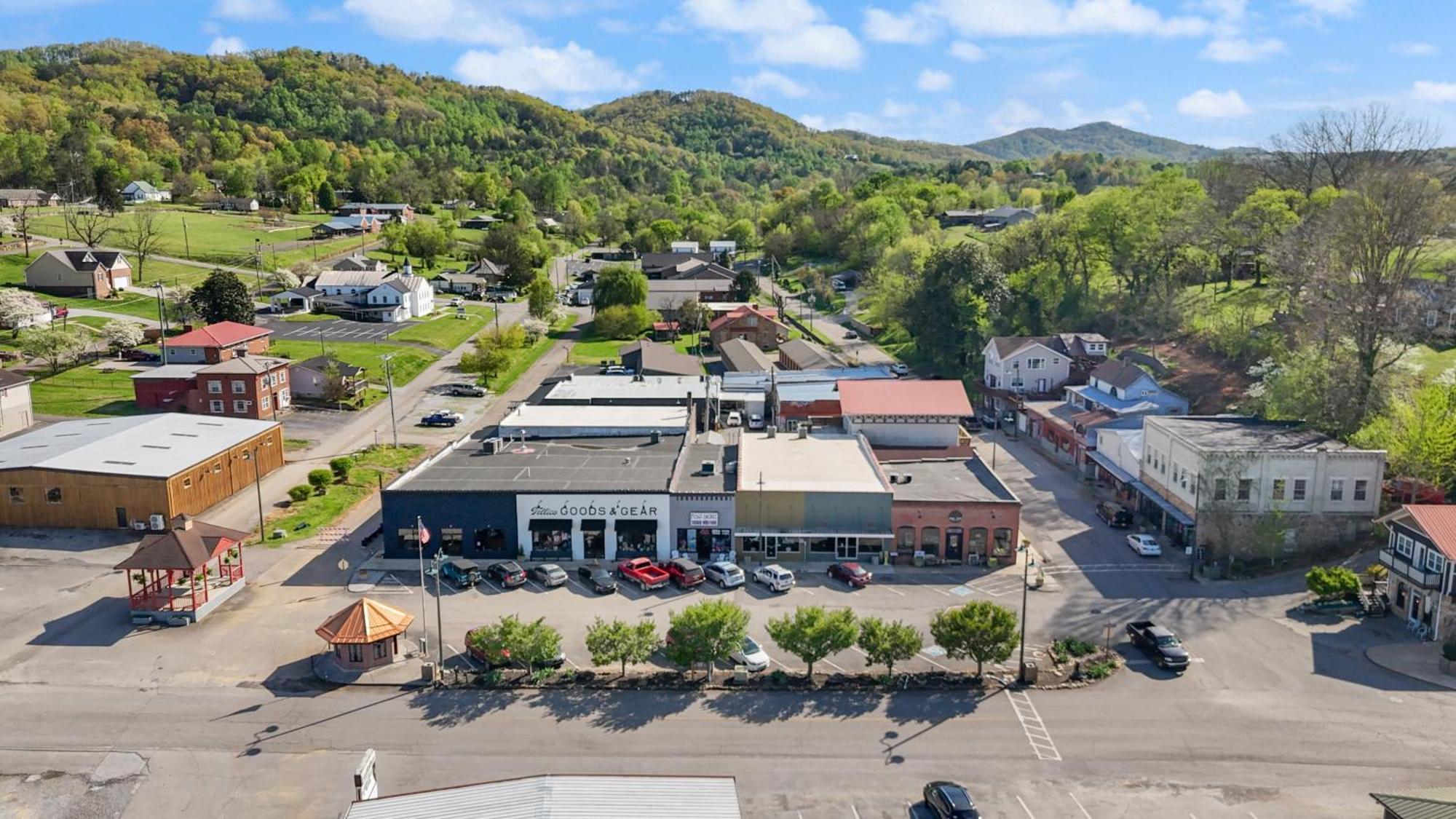 The Tellico Plains Inn And Event Venue Exterior foto